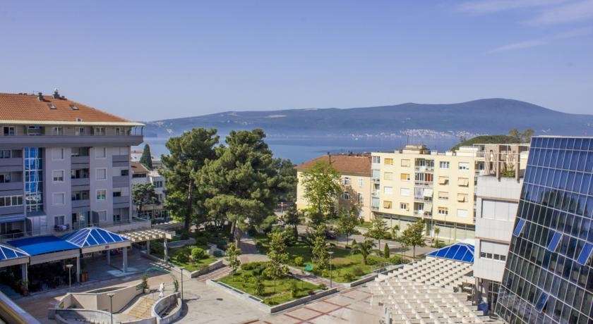 Magnolia Apartments Tivat Exterior foto